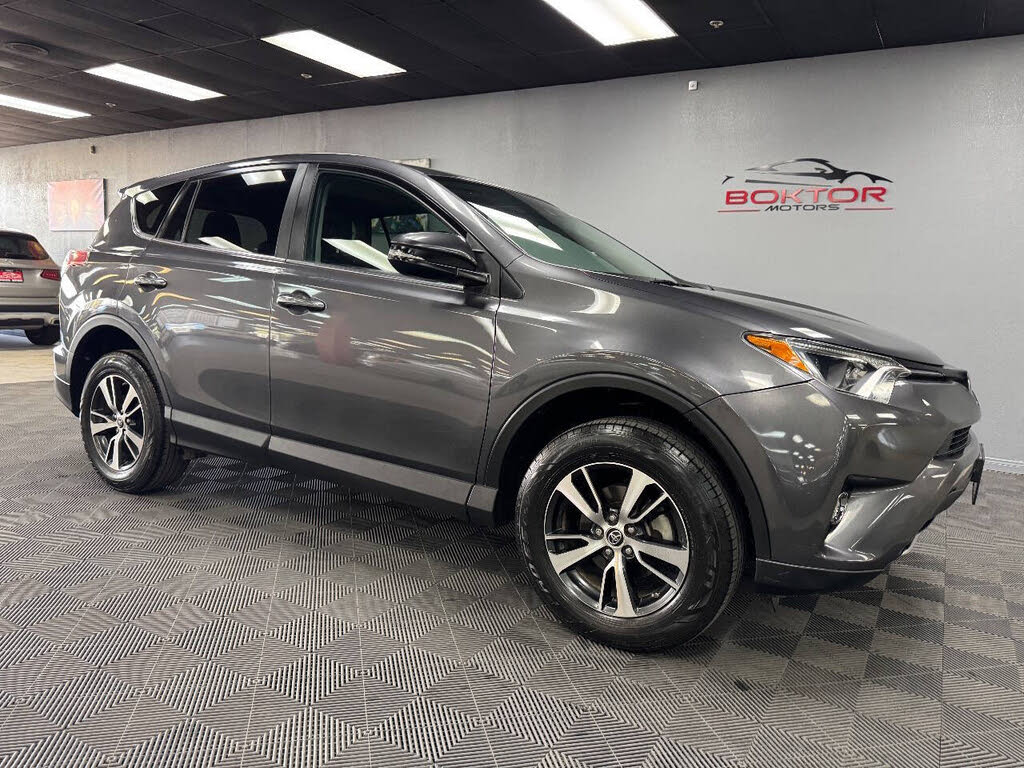 2018 Toyota RAV4 XLE