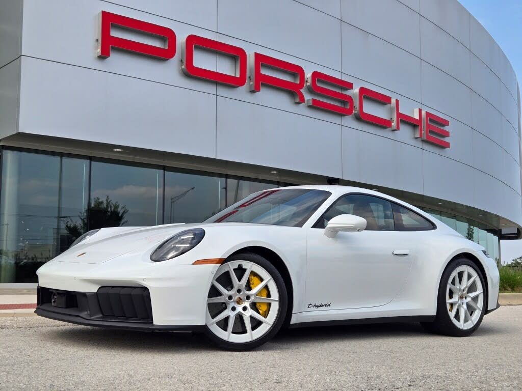2025 Porsche 911 Carrera 4 GTS Coupe AWD