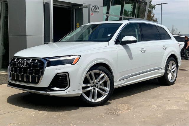 2025 Audi Q7 quattro Premium Plus 55 TFSI