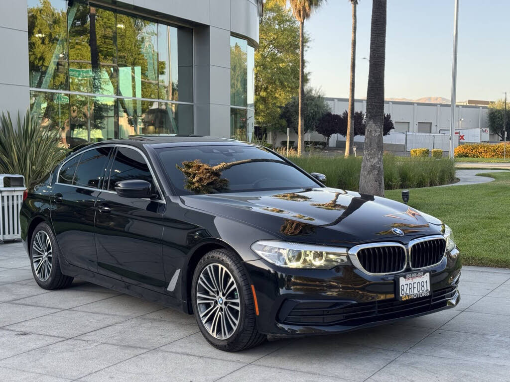 2019 BMW 5 Series 530i Sedan RWD