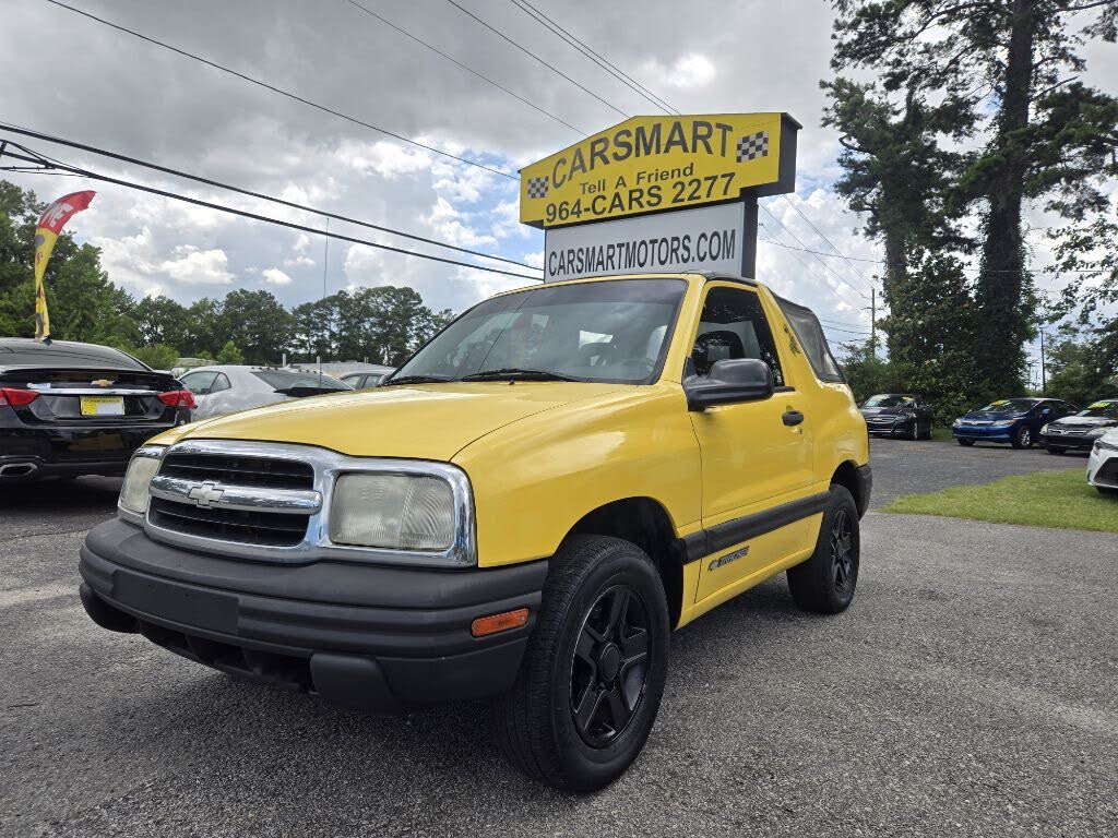 2003 Chevrolet Tracker 2-Door Soft Top RWD