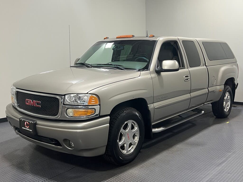 2002 GMC Sierra 1500 Denali AWD Extended Cab SB
