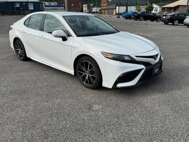 2023 Toyota Camry SE FWD