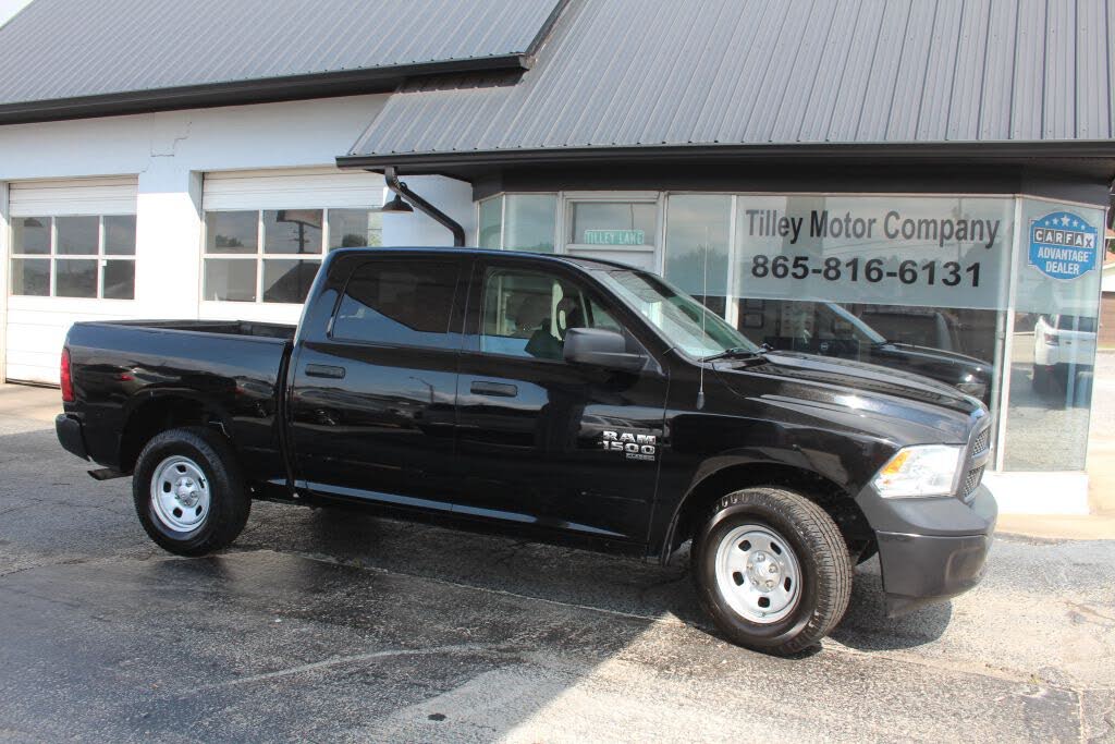 2019 RAM 1500 Classic Tradesman Crew Cab 4WD