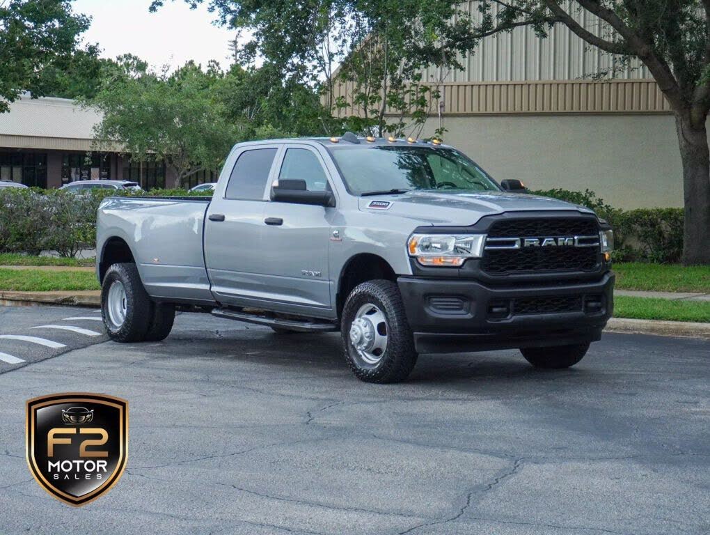 2020 RAM 3500 Tradesman Crew Cab LB DRW 4WD