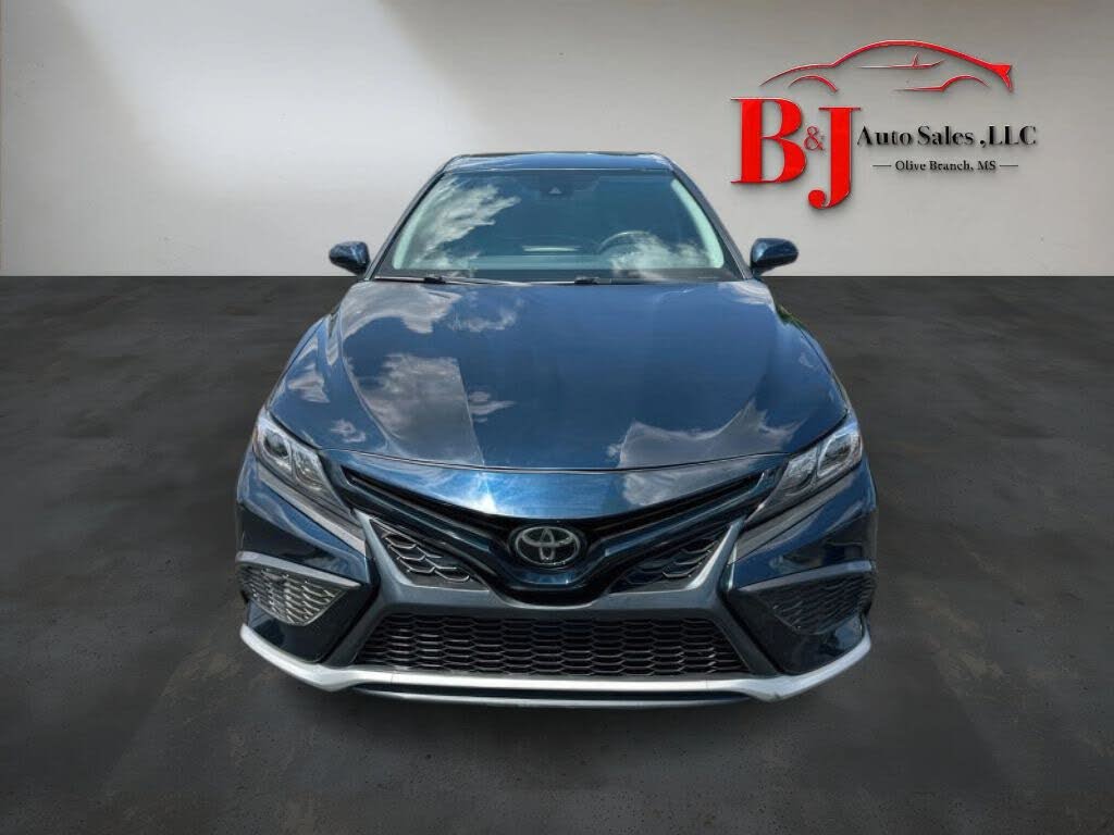 2021 Toyota Camry XSE FWD
