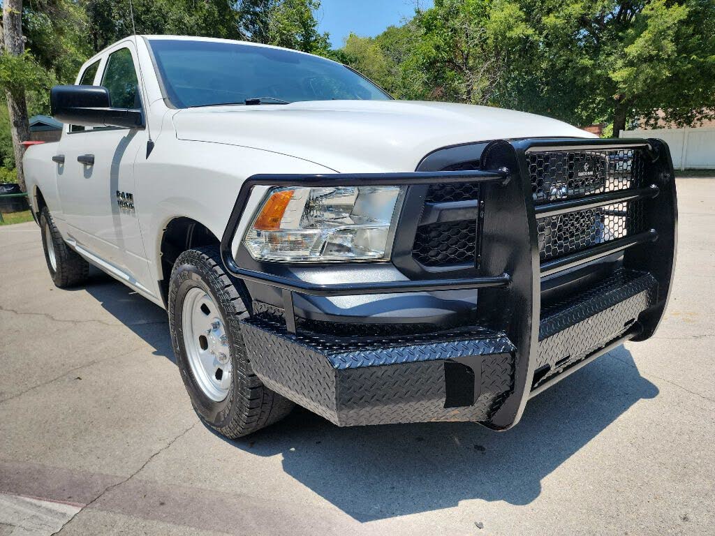 2016 RAM 1500 ST Quad Cab 4WD