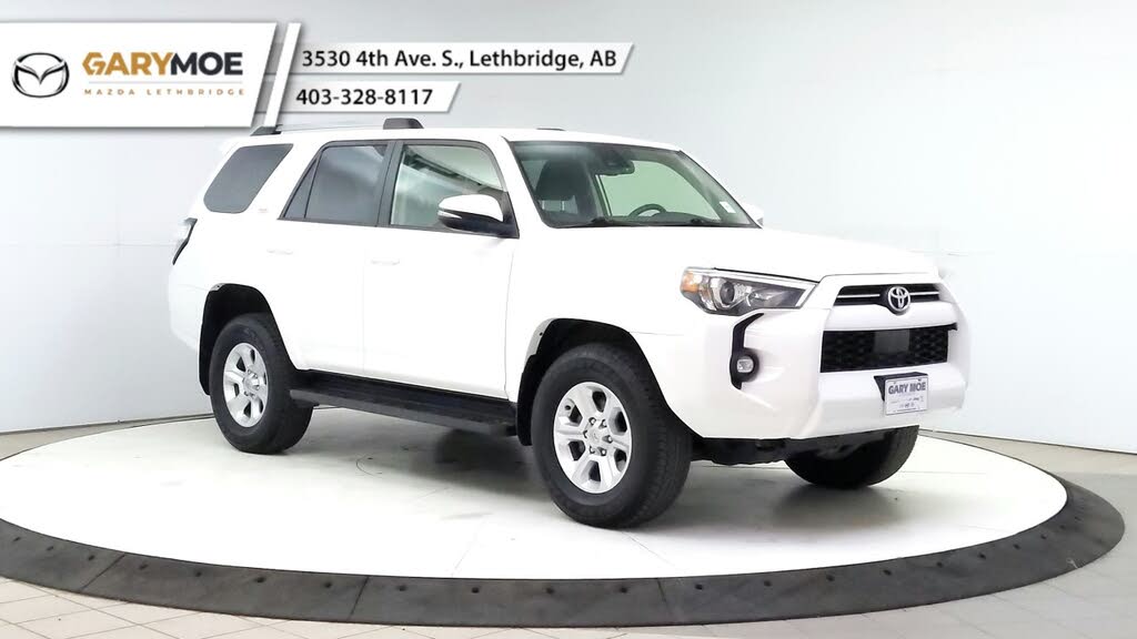 Toyota 4Runner SR5 4WD 2022