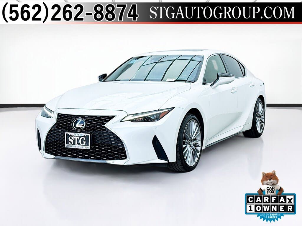 2024 Lexus IS
