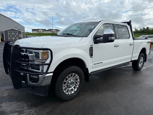 2021 Ford F-250 Super Duty Lariat Crew Cab 4WD