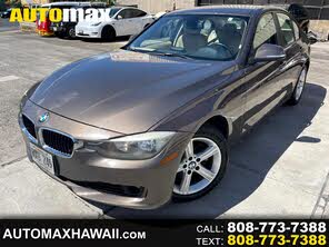 BMW 3 Series 328i Sedan RWD