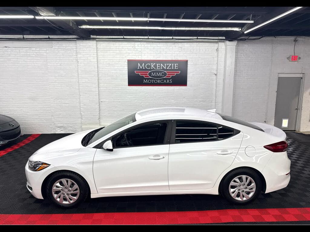 2018 Hyundai Elantra SE FWD