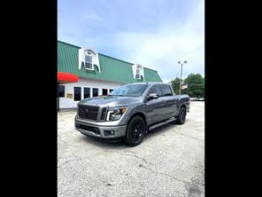 Nissan Titan Platinum Reserve Crew Cab RWD