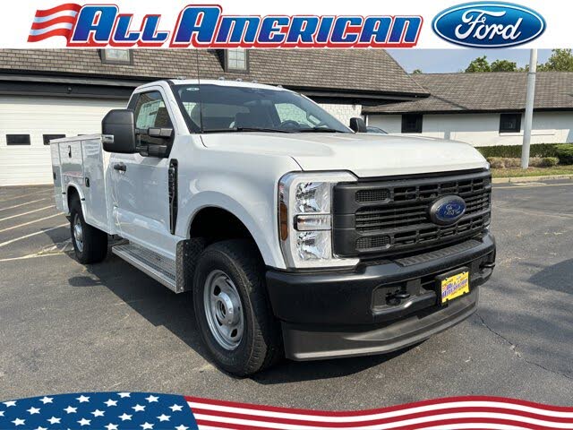 2024 Ford F-350 Super Duty Chassis XL 4WD