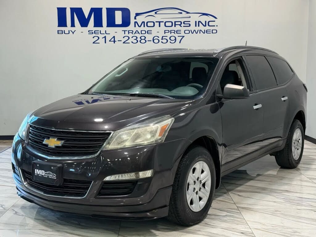 2017 Chevrolet Traverse LS FWD