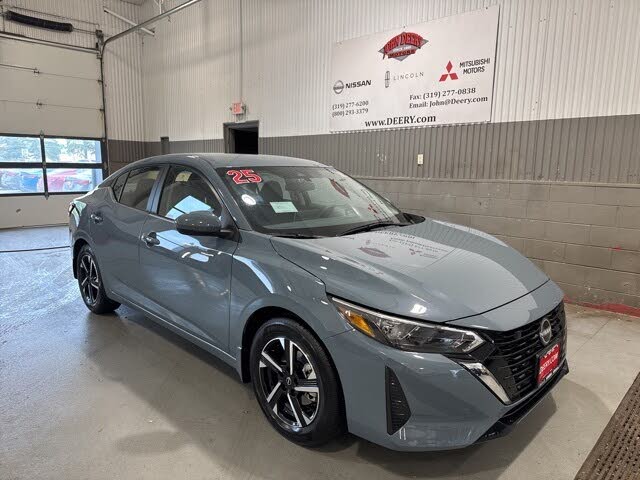 2025 Nissan Sentra SV FWD