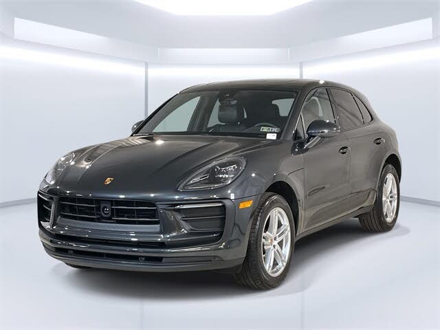 2025 Porsche Macan AWD