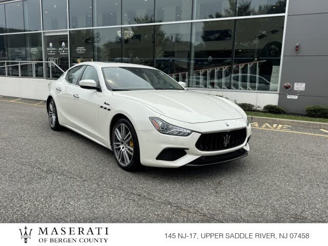 2022 Maserati Ghibli Modena Q4 AWD