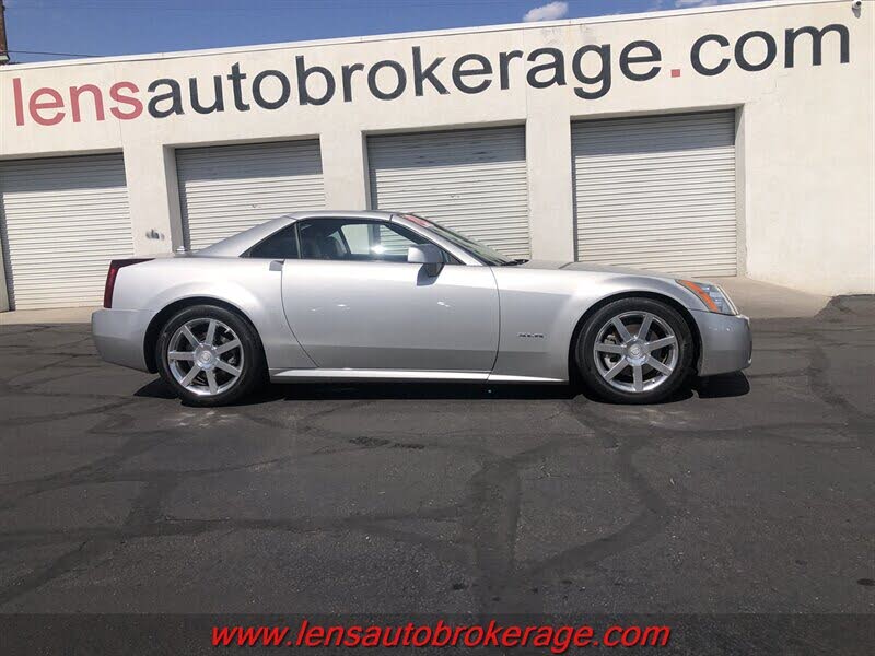 2004 Cadillac XLR RWD