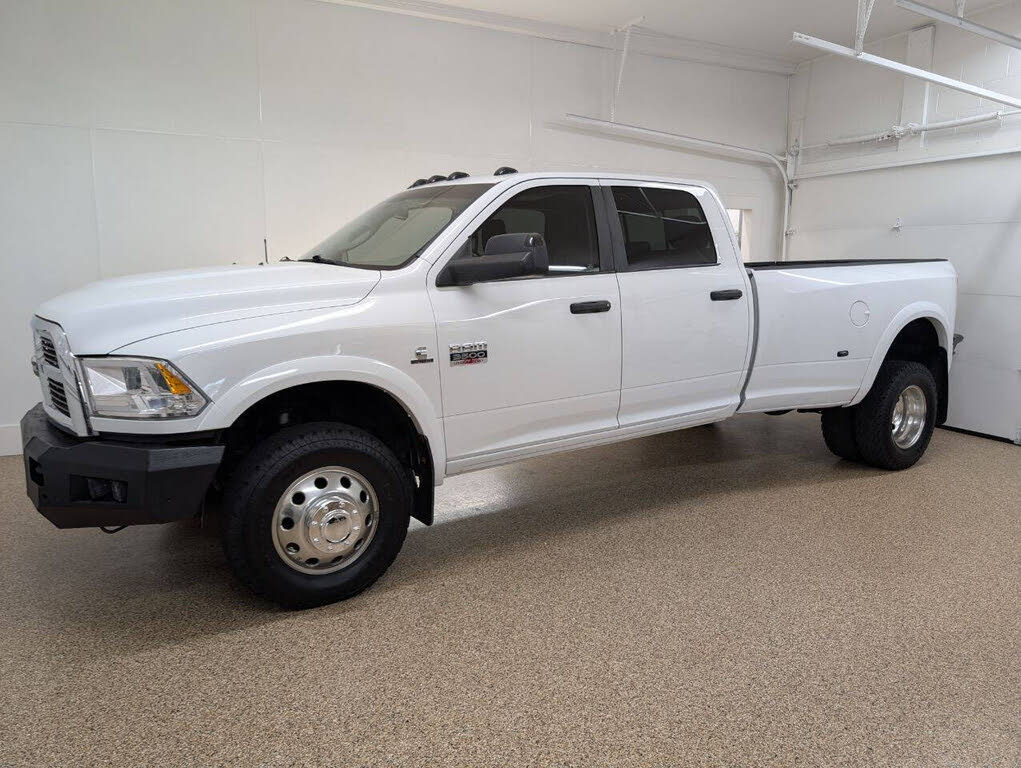 2011 RAM 3500 Laramie Longhorn Crew Cab 8 ft. Bed DRW 4WD
