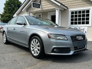 Audi A4 2.0T quattro Premium Plus AWD