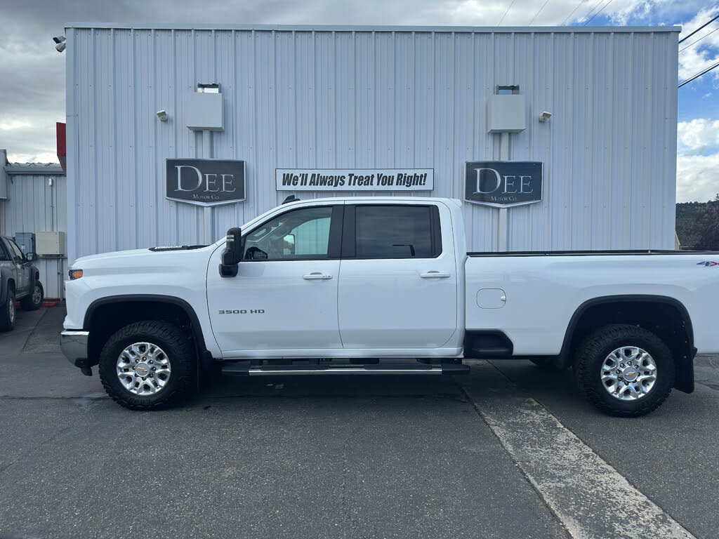 2024 Chevrolet Silverado 3500HD LT Crew Cab 4WD