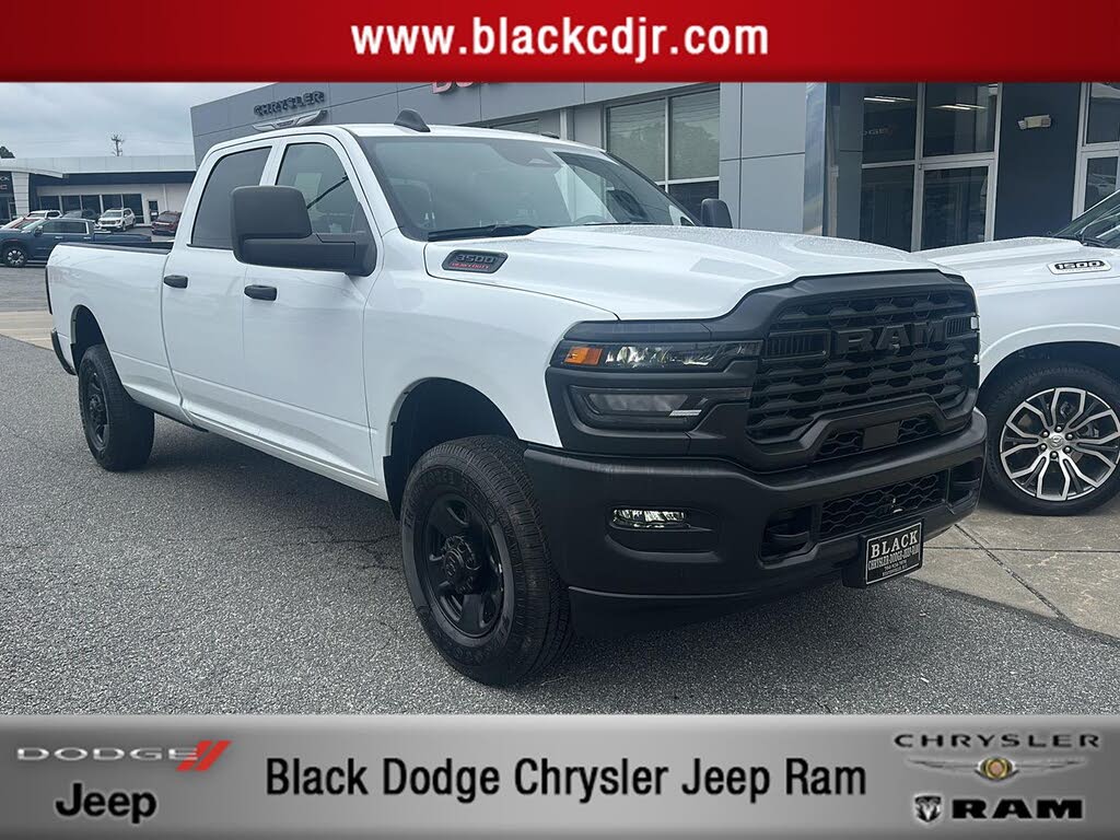 2026 RAM 3500 Tradesman Crew Cab LB 4WD