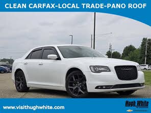 Chrysler 300 S V6 RWD