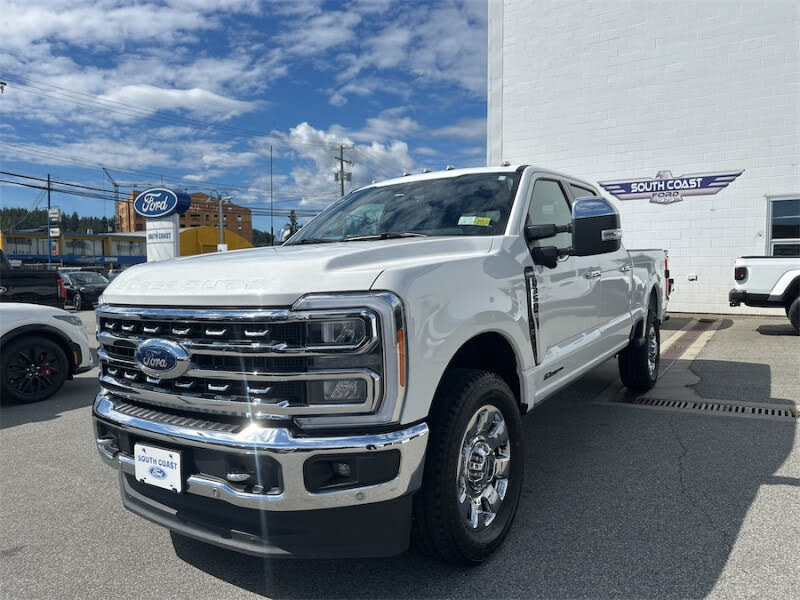 2023 Ford F-350 Super Duty Lariat Crew Cab 4WD