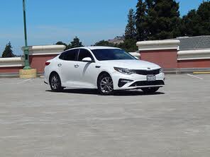 Kia Optima LX FWD