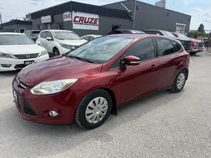 Ford Focus SE Hatchback