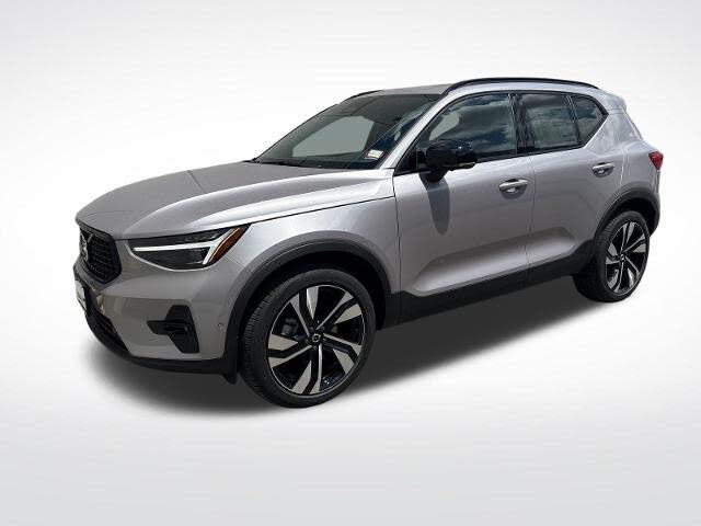 2026 Volvo XC40 B5 Ultra AWD