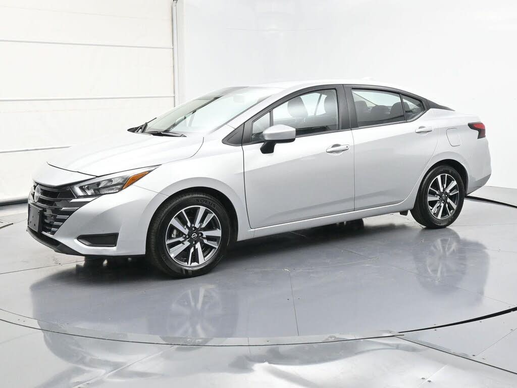 2025 Nissan Versa SV FWD