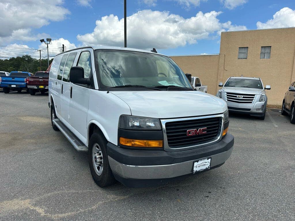 2019 GMC Savana Cargo 2500 RWD