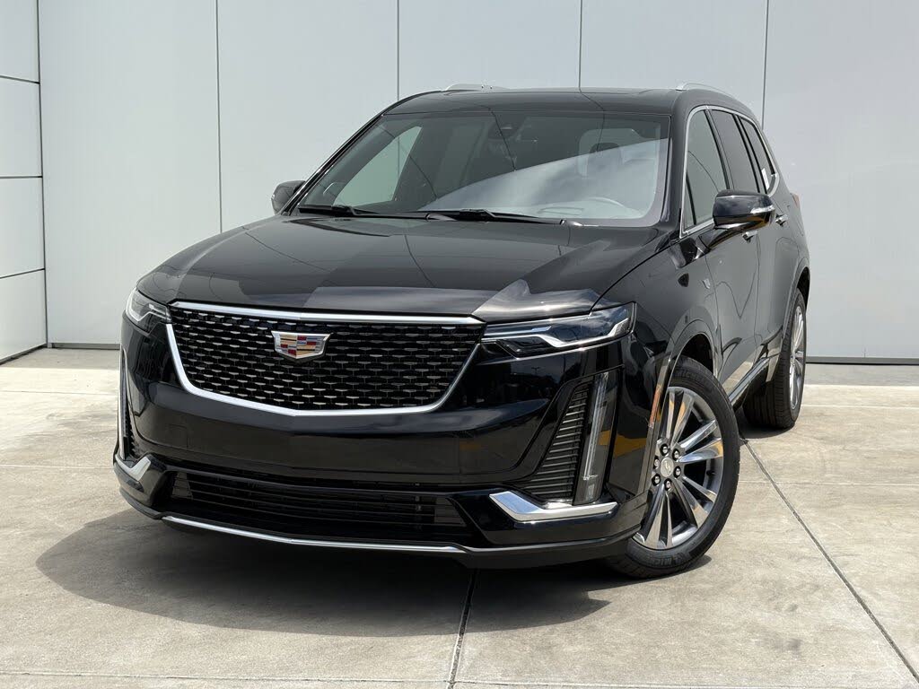 2025 Cadillac XT6 Premium Luxury FWD