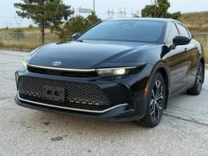 Toyota Crown XLE AWD