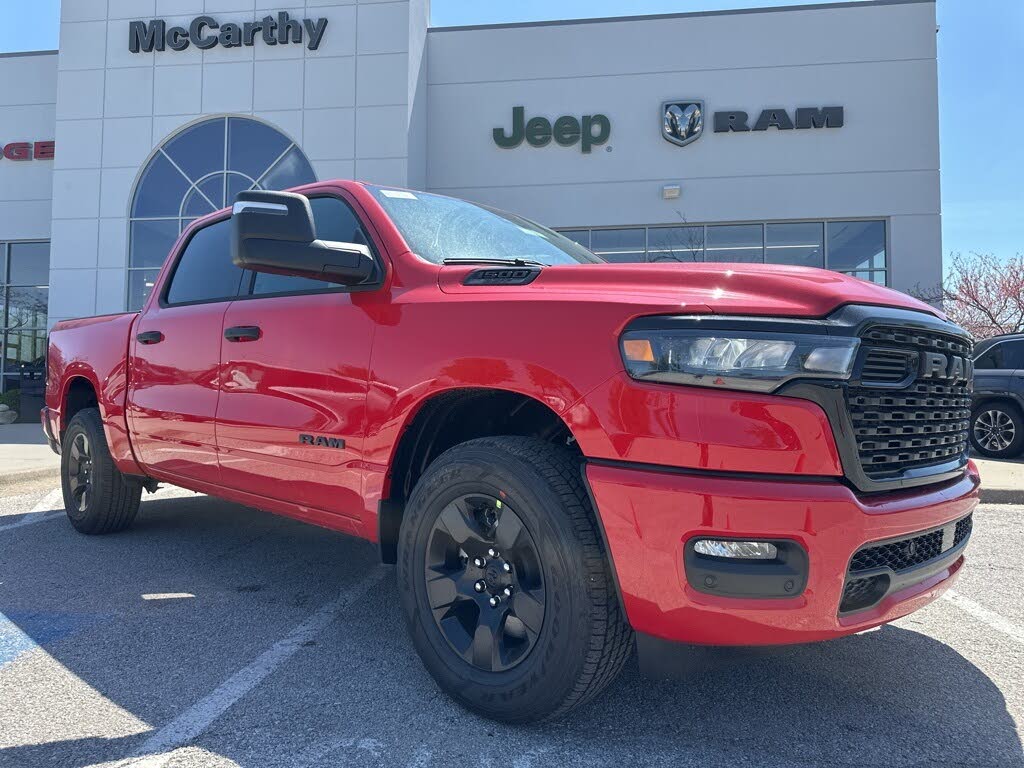2025 RAM 1500 Tradesman Crew Cab 4WD