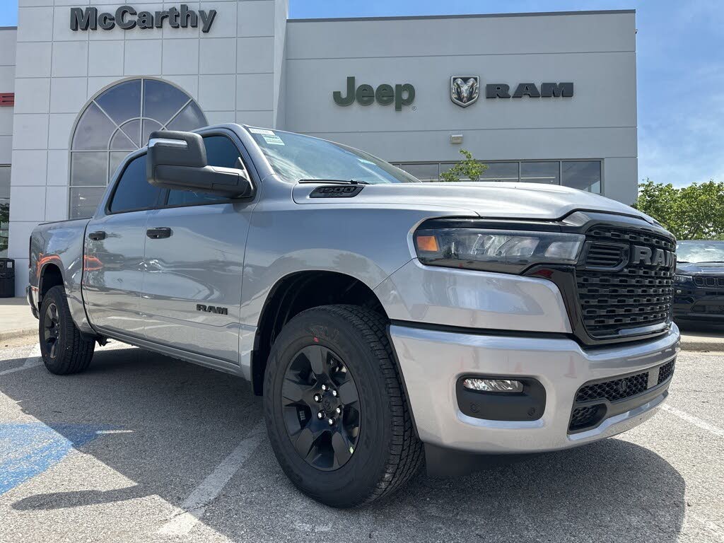 2025 RAM 1500 Tradesman Crew Cab 4WD