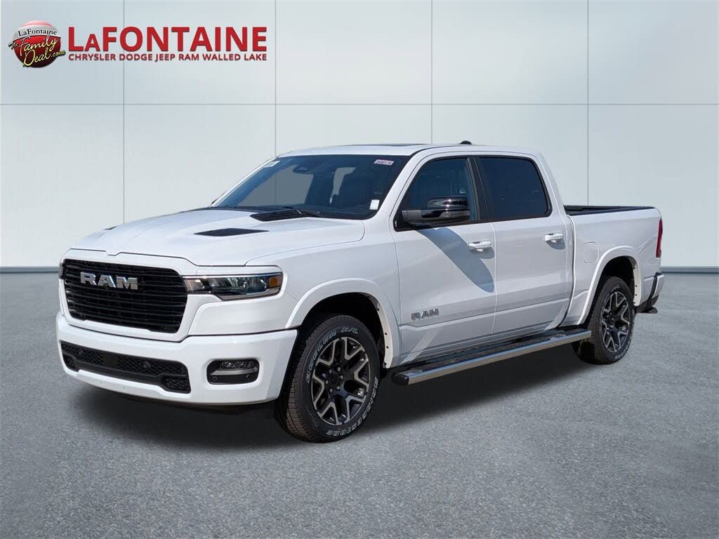 2026 RAM 1500 Laramie Crew Cab 4WD