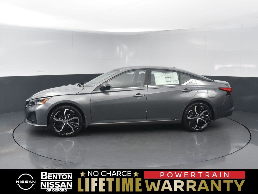 2025 Nissan Altima 2.5 SR FWD