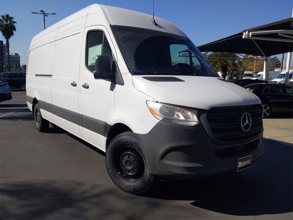 2025 Mercedes-Benz Sprinter