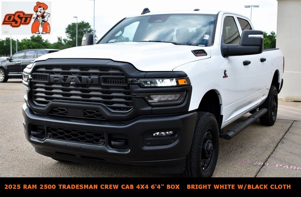 2025 RAM 2500 Tradesman Crew Cab 4WD