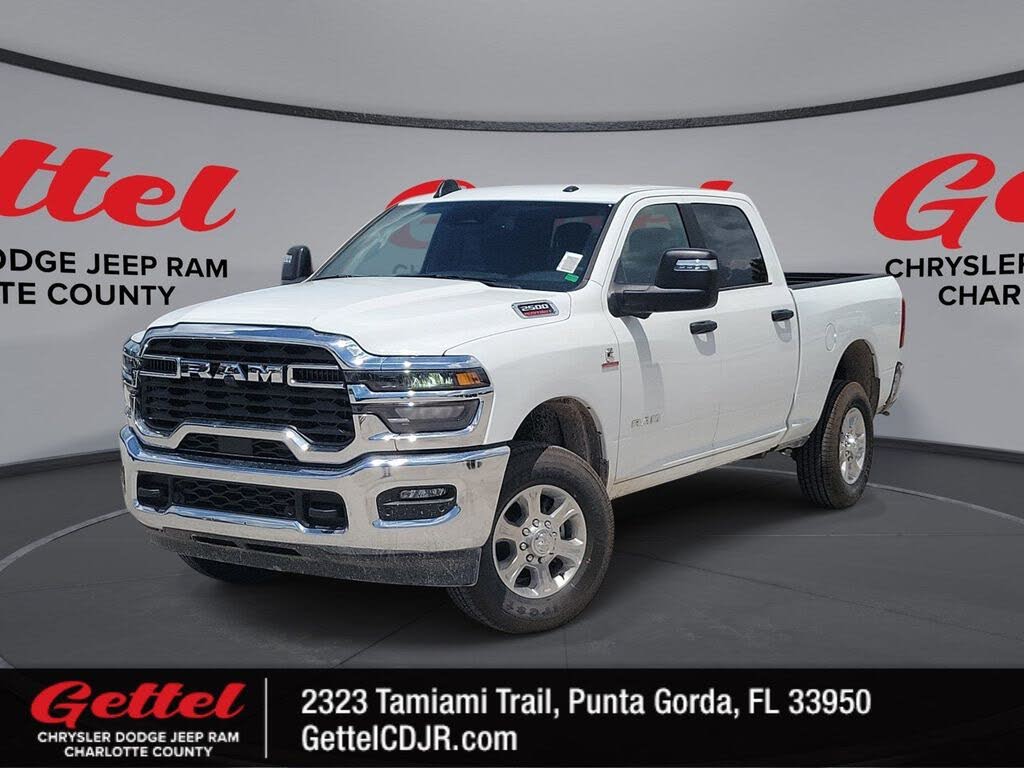 2025 RAM 2500 Big Horn Crew Cab 4WD