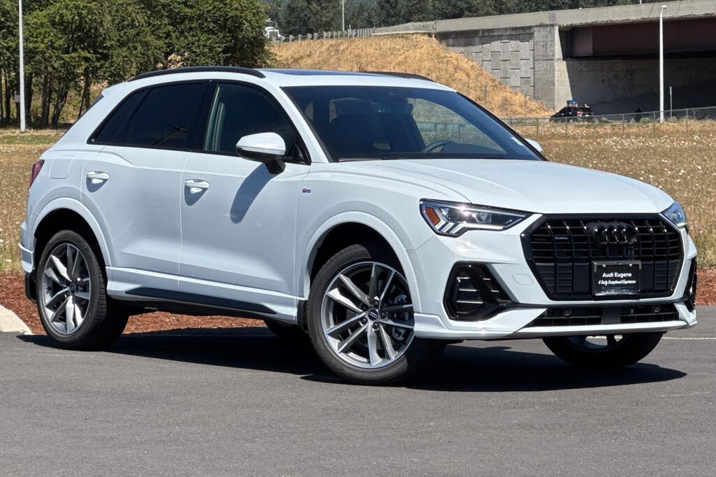 2025 Audi Q3 quattro Premium S Line 45 TFSI