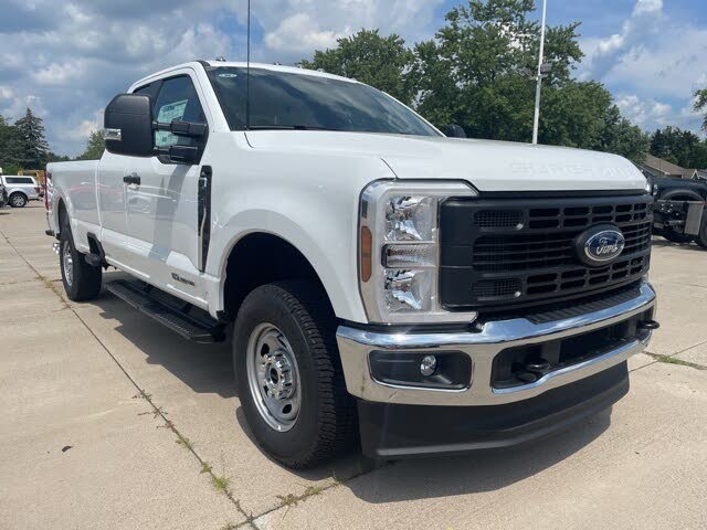 2025 Ford F-250 Super Duty XL SuperCab LB 4WD