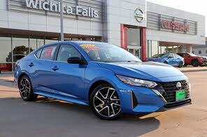 Nissan Sentra SR FWD