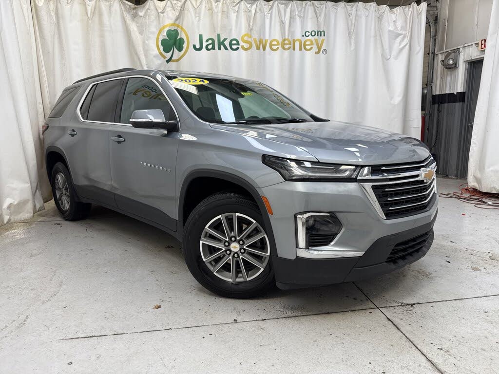2024 Chevrolet Traverse Limited LT Cloth FWD