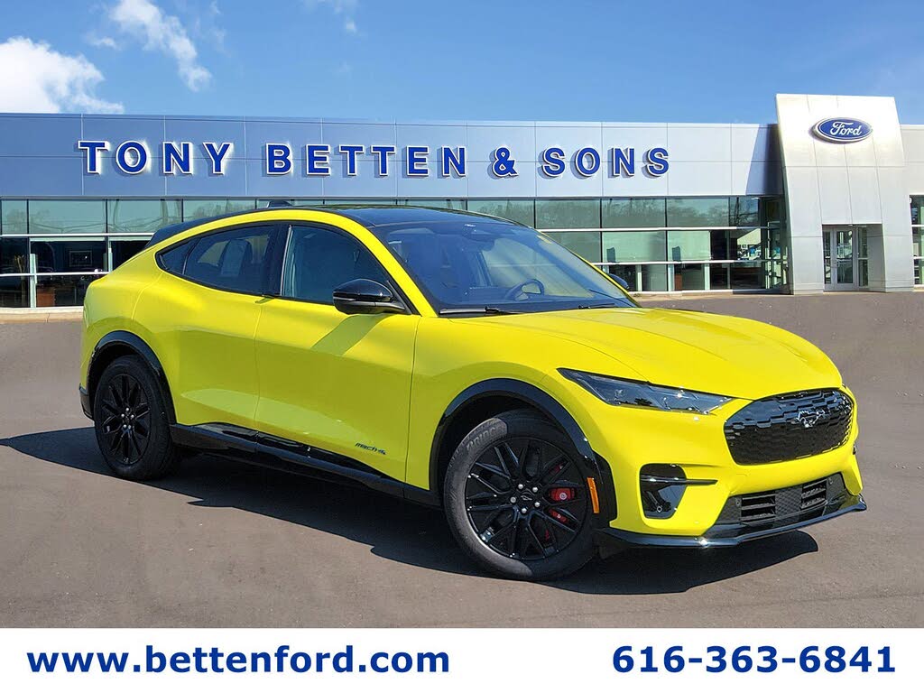 2025 Ford Mustang Mach-E Premium AWD