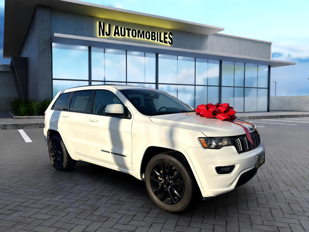 2020 Jeep Grand Cherokee Altitude 4WD