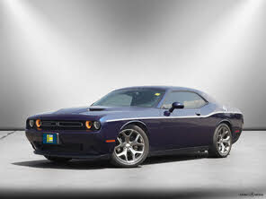 Dodge Challenger SXT RWD
